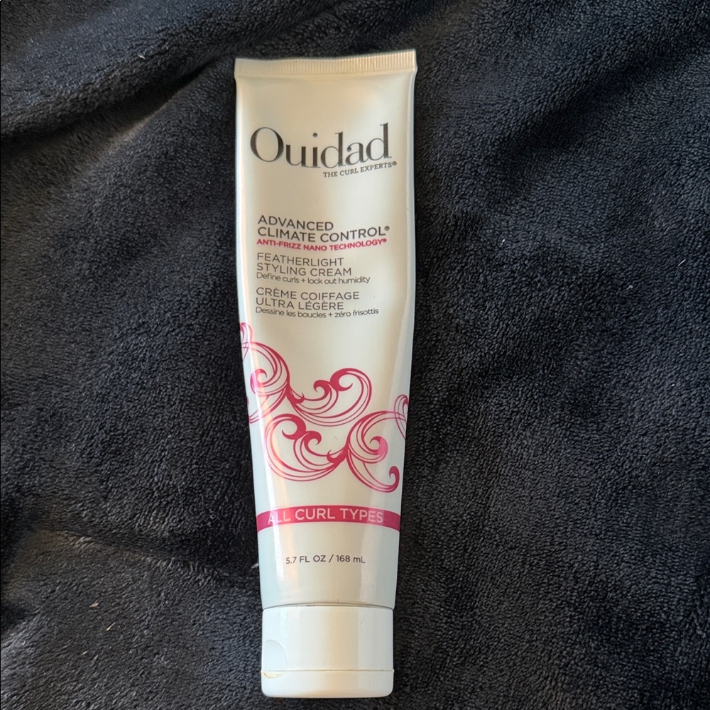 Ouidad Advanced Climate Control Featherlight Styling Cream - White & Pink